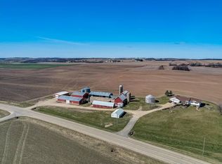 6685 County Road P, Dane, WI 53529