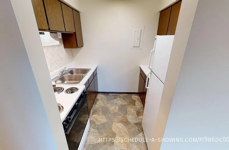 405 E Park St #34 — Photo 2