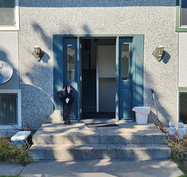 904 Spartan Dr #1-4 — Photo 2
