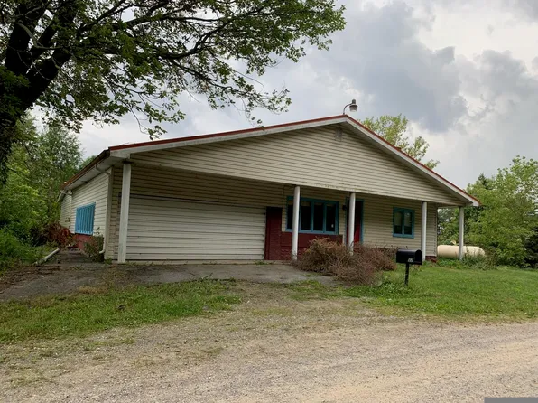 217 Bonante Rd, Mahaffey, PA 15767