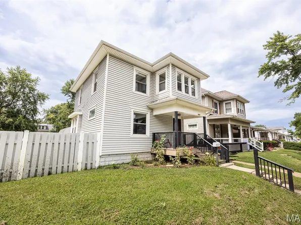 2423 Benton St, Granite City, IL 62040