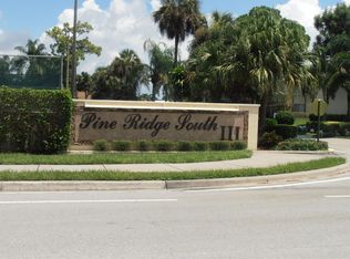 325 Knotty Pine Cir APT A-2, Greenacres, FL 33463