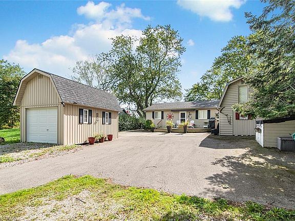 4th image of 82 Evans Point Ln