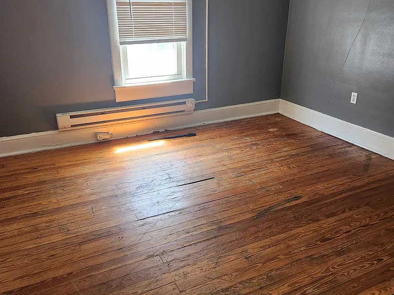 231.5 Porter Ave — Photo 5