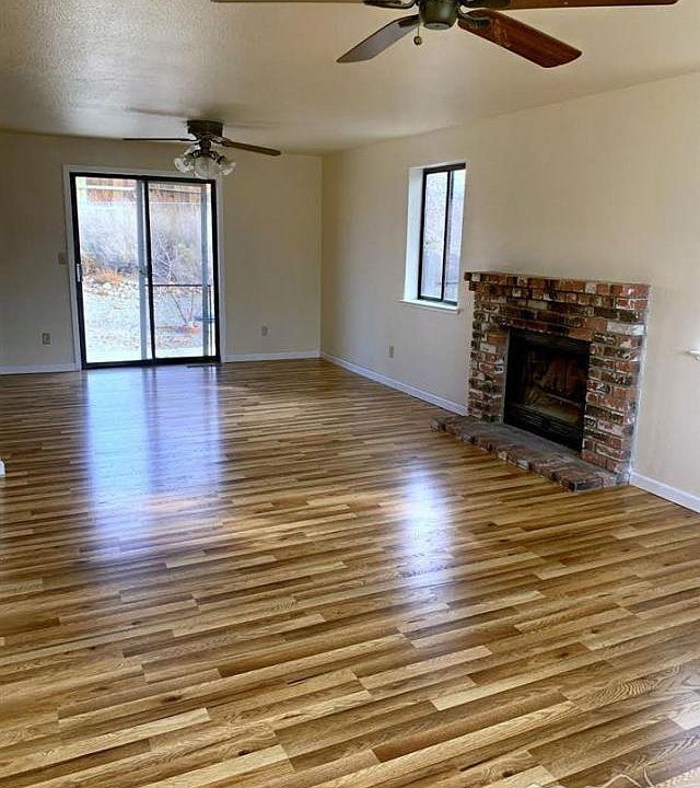 1st image of 619 Kathy Ct