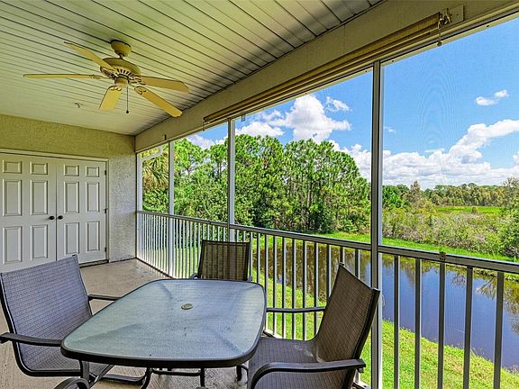 3rd image of 872 Saranac Lake Dr APT 202