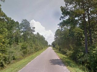 Sea Breeze Ln, Milton, FL 32583