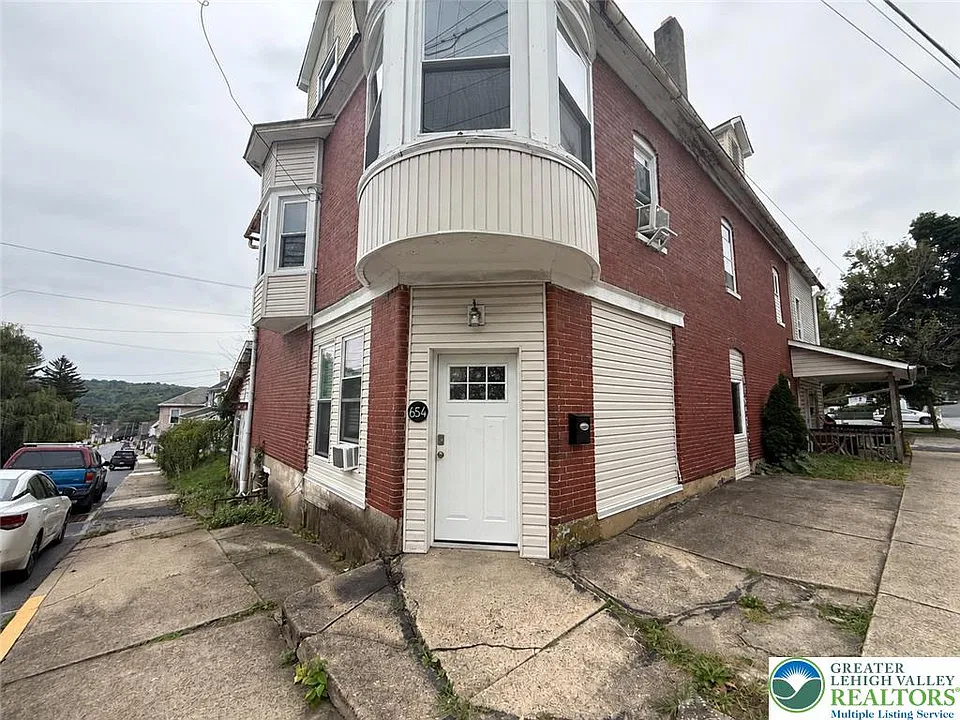 654 Pennsylvania Ave