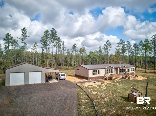 22063 Smith Rd, Bay Minette, AL 36507
