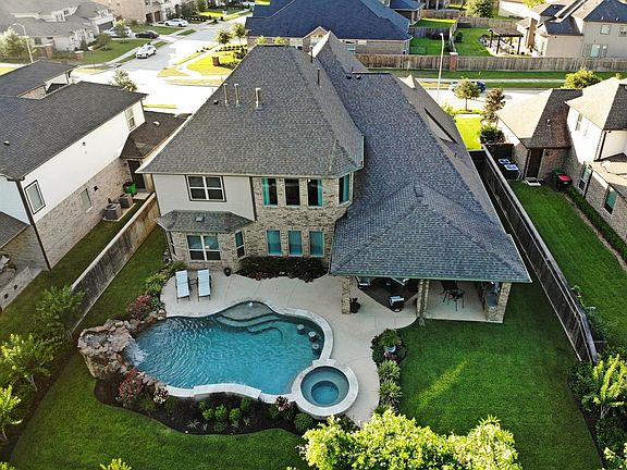 2nd image of 9322 San Marco Dr