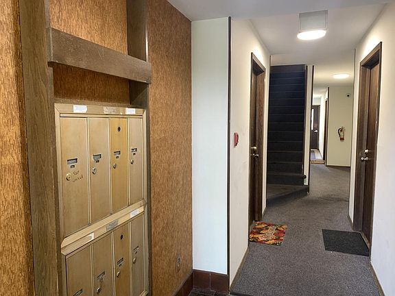3rd image of 2620 W Custer AVENUE #2650