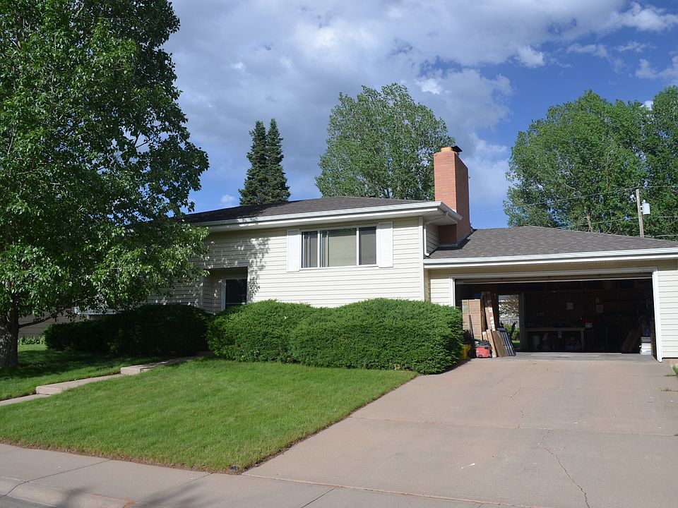 1st image of 411 S 25th St