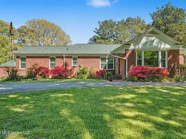 9120 Old Highway 61, Walls, MS 38680