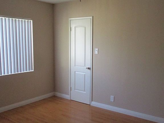 4th image of 459 Orange Ave APT 7