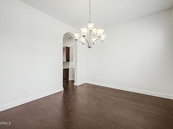 3rd image of 2923 E CONSTANCE Way