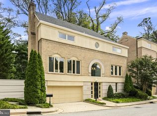 4515 Foxhall Cres NW, Washington, DC 20007