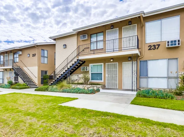 Le Mar Apartments, 257 S Gilbert St, Fullerton, CA 92833