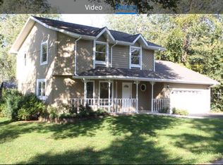 25302 W Hawthorne Ave, Antioch, IL