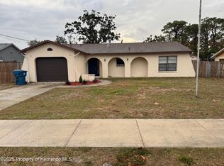 5101 Elwood Rd, Spring Hill, FL 34608
