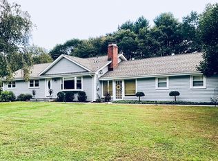 455 Tashua Rd, Trumbull, CT 06611