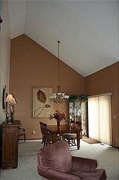 4th image of 105 Sunrise Ln