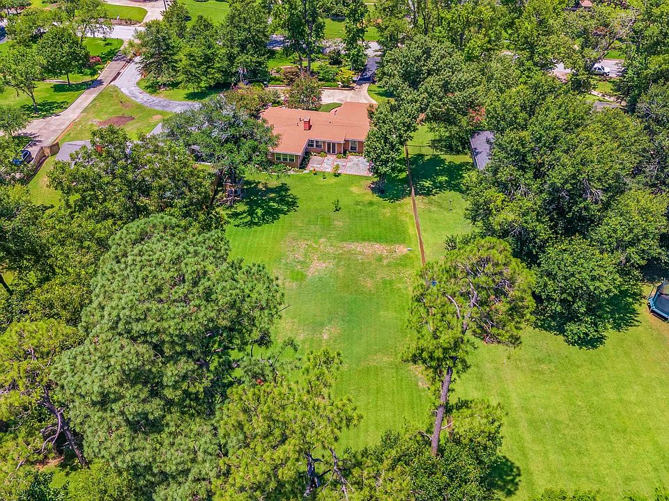 1st image of 2306 Old Bullard Rd