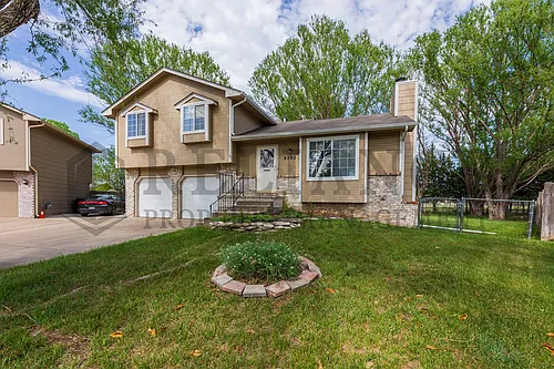 8502 W Westlawn Cir Photo 1