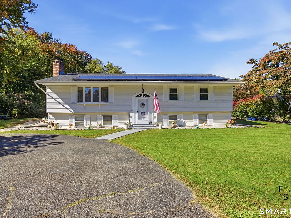 1st image of 17 Pioneer Drive