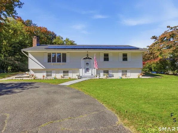 17 Pioneer Drive, Enfield, CT 06082