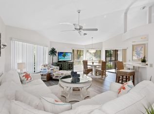 792 Eagle Creek Dr APT 202, Naples, FL 34113