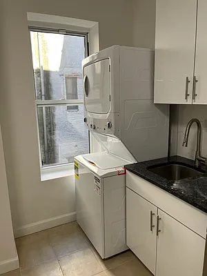 Rented by Richard Macias, LREB | media 15