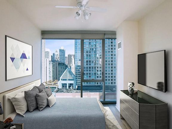 4th image of 208 W Kinzie St #2B