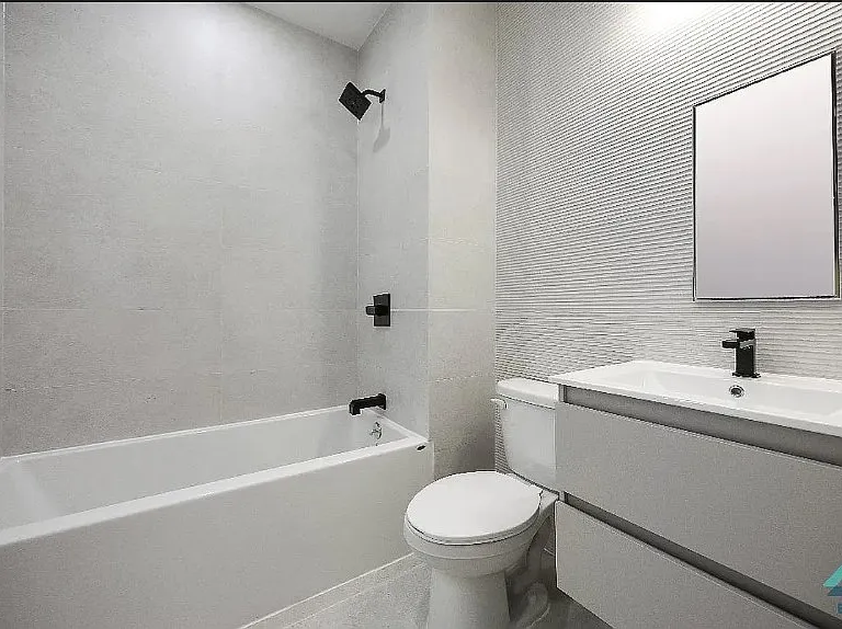 3216 Glenwood Rd #3C — Photo 6
