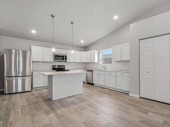 2nd image of 123 Mayfield Dr