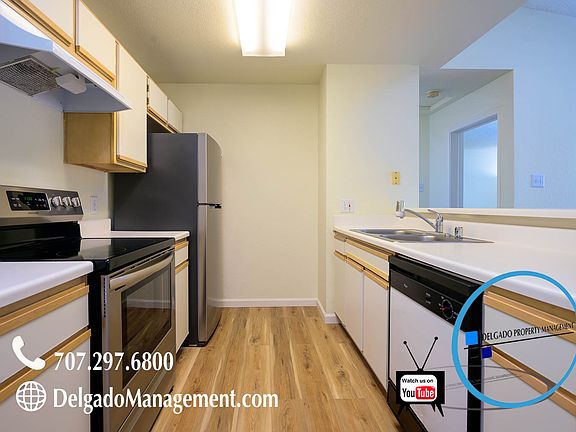 4th image of 1201 Glen Cove Pkwy APT 1715