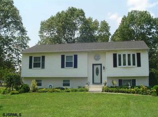 111 Ohara Ave, Newtonville, NJ 08346