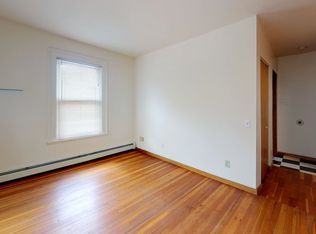 10 Langdon Street - F, Madison, WI 53703