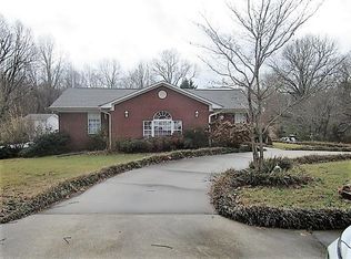 50 Fairview Rd, Russellville, AL 35653