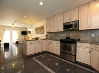 329 Garden St, Hoboken, NJ 07030