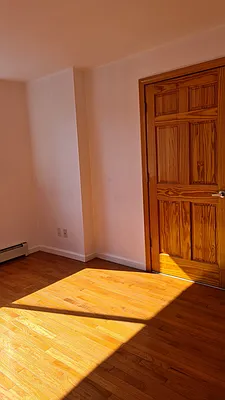 Rented by Eight Horse Realty | media 18