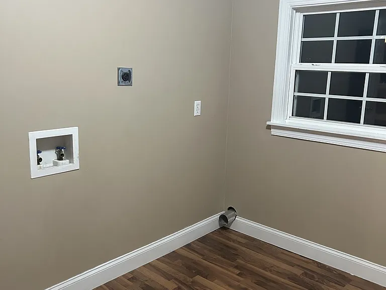 1025 Adams Place Rd — Photo 6