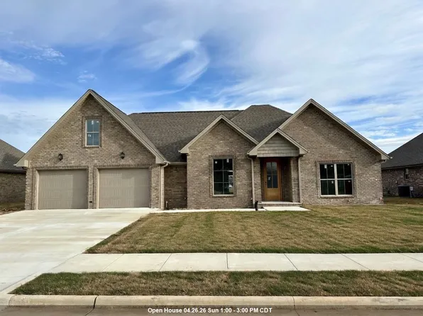 106 Scarlette Ln, Muscle Shoals, AL 35661