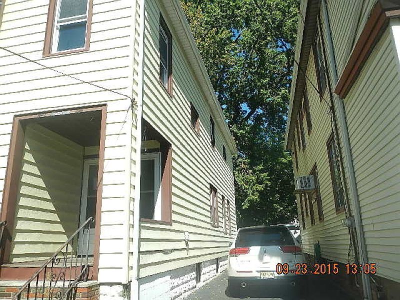 2nd image of 506 Washington Ave