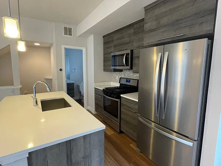 5552 W 10th Pl — Photo 14