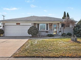 12260 De Grove Dr, Sterling Heights, MI 48312