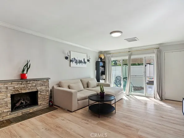 28759 Conejo View Dr, Agoura Hills, CA 91301