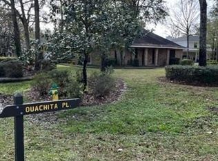 305 Ouachita Pl, Mandeville, LA 70471