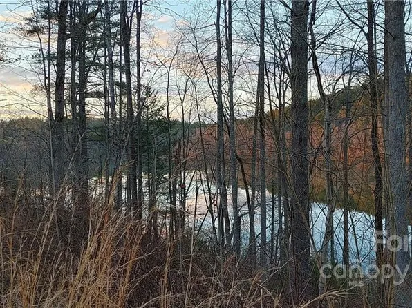 360 E Settings Blvd NW #91, Valdese, NC 28690