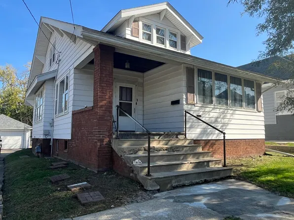 726 Morton Ave, Kewanee, IL 61443