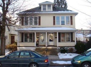 25 S 8th St #1, Lewisburg, PA 17837